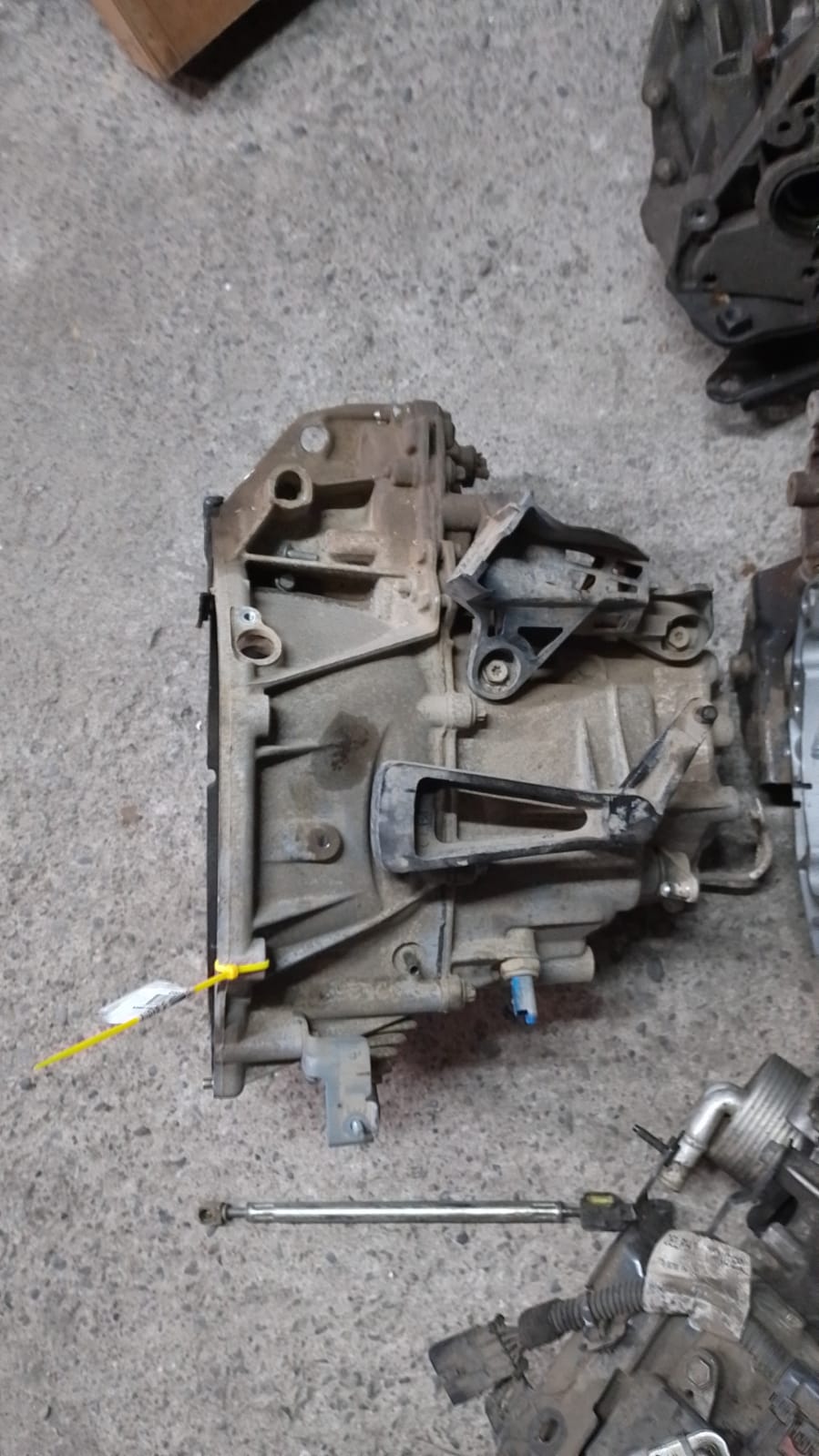 CAJA DE CAMBIOS RENAULT KWID